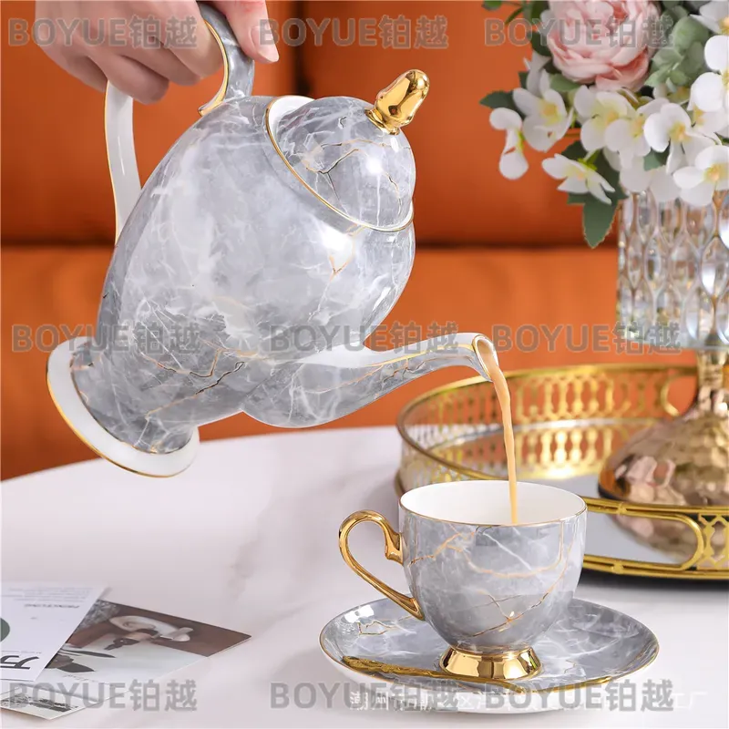 Juego de Taza y Platillo de Po - Luxury Gift Set reseña y precio