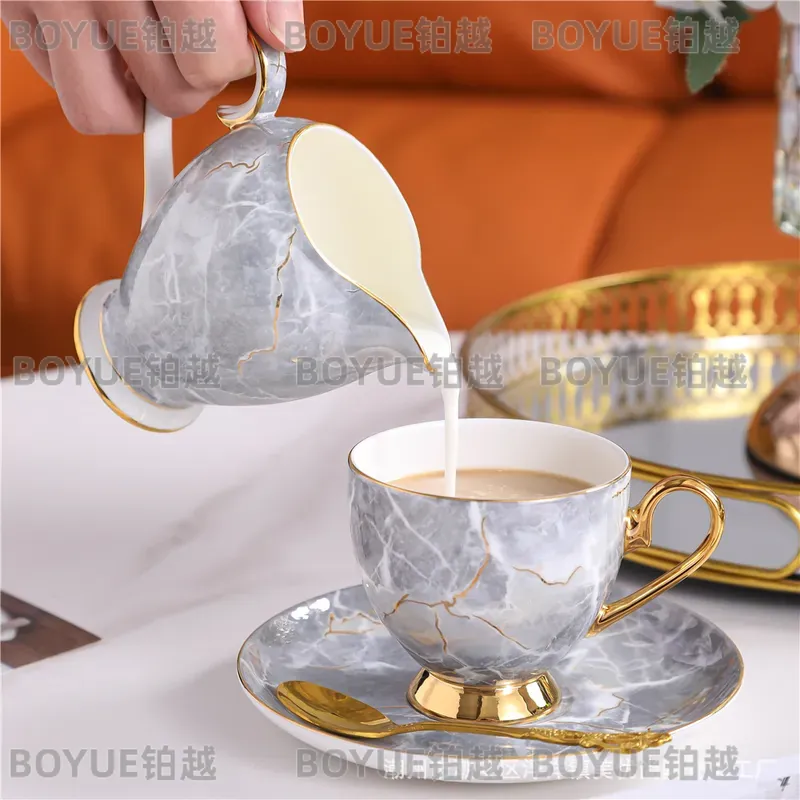 Juego de Taza y Platillo de Po - Luxury Gift Set reseña y precio